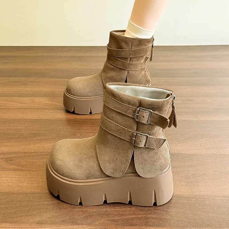 منصة النساء أحذية بوت قصيرة الشقق الجلد المدبوغ أحذية 2025 موضة تشيلسي حذاء من الجلد الشتاء أحذية المشي الراحة غير رسمية Mujer بوتاس #4
