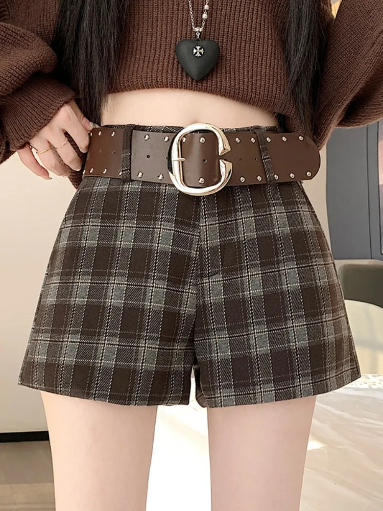 Retro A-line ultra short pants women autumn and winter high waisted slim fit grid color blocking straight leg shorts