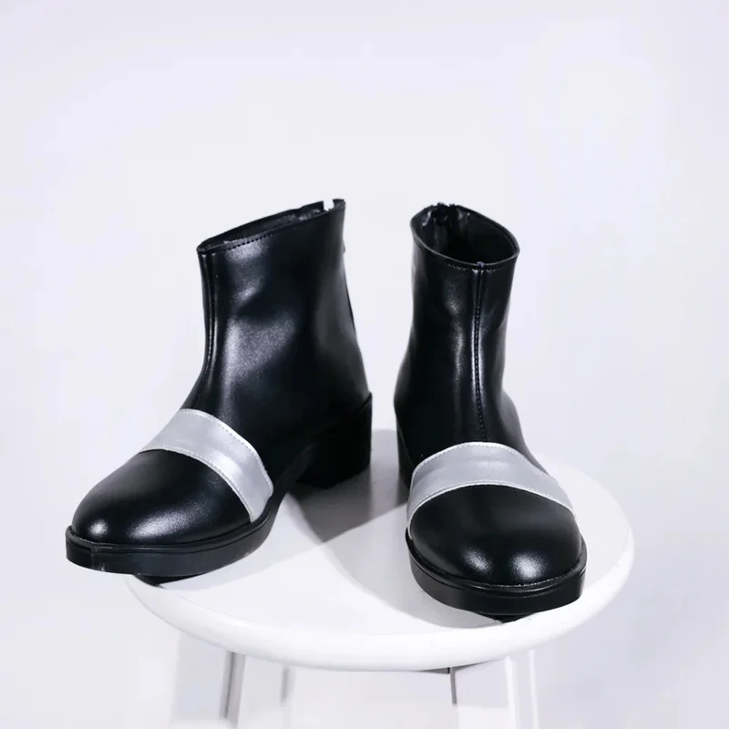 Cosplay gigante Stagione finale Abbigliamento in pelle Investigazione della nebbia Attacco della città Alan Tre cappelli Coswear Set del corpo