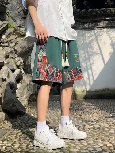 Imagen 2 del producto Pantalones cortos con estampado étnico bordado para hombre con bolsillos, pantalones cortos informales con cordón de verano, adecuados para ropa casual al aire libre y en la playa