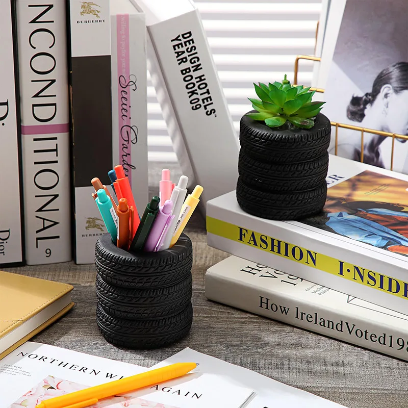 1/2 قطعة الإبداعية الإطارات على شكل حامل قلم اللوازم المكتبية المدرسية حامل القلم الرصاص تخزين دلو فريد مكتب عمل منظم