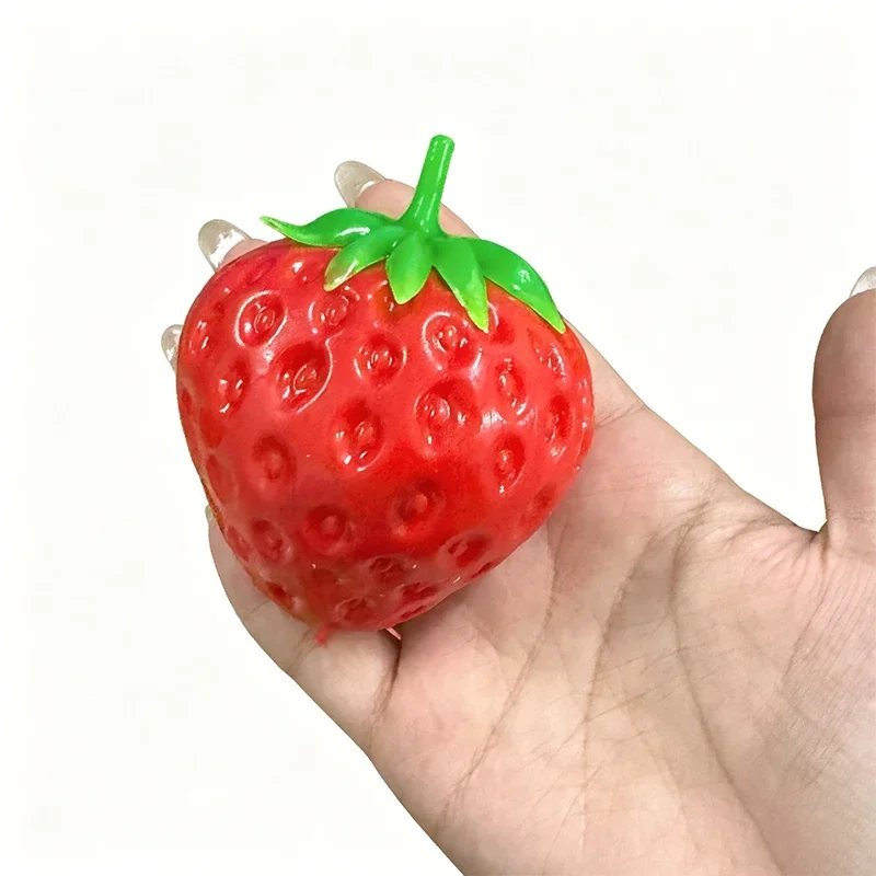 Erdbeer-Knusper-Quetschball mit knusprigem Geräusch, Quetschspielzeug, runde Blöcke, gefülltes sensorisches Dekompressions-Fidget-Spielzeug, Geschenke – Detail 5