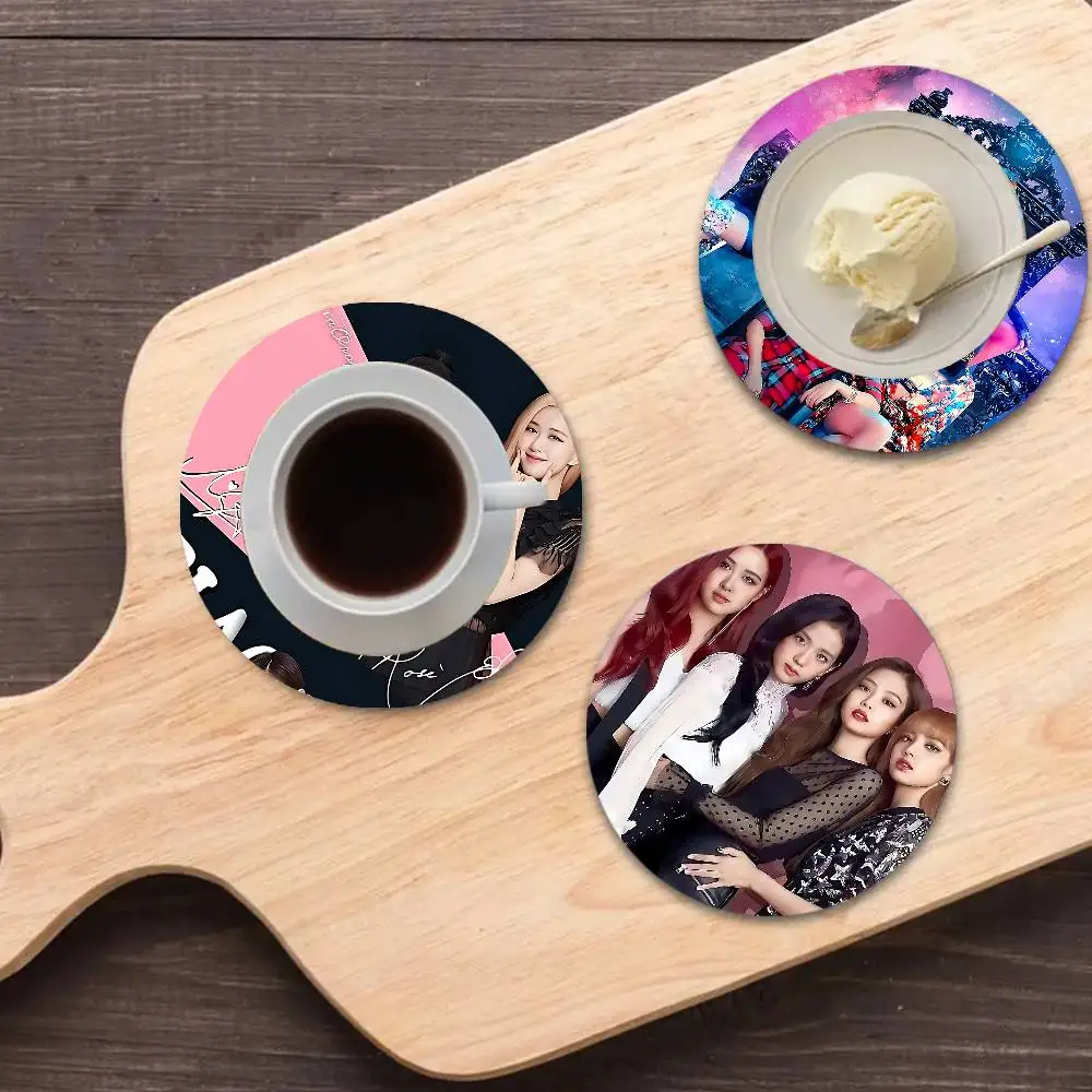 P-Pinkes-B-Blacks Retro Wooden Cup Mats Elements Colour Printing Cup Coasters Home Kitchen Decora Gifts