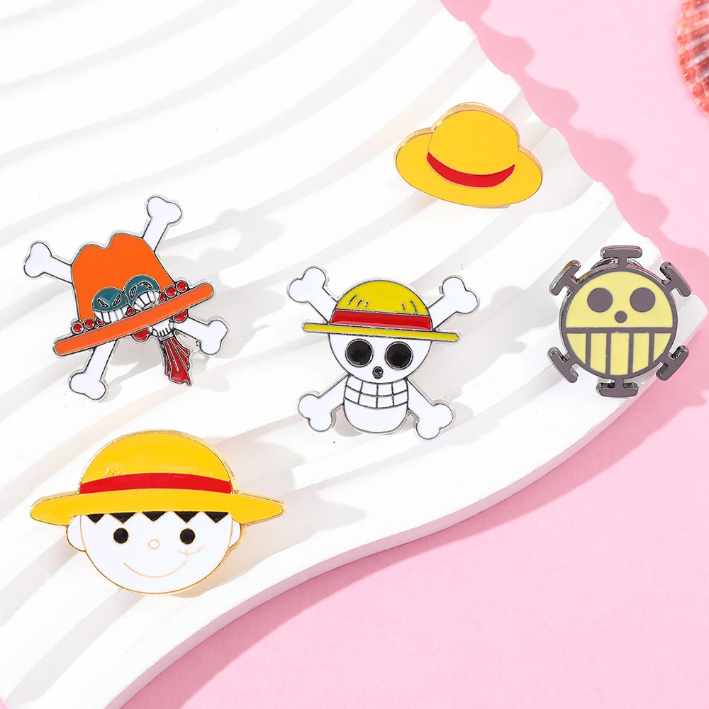 5 Pcs Cartoon Monkey D. Luffy Brooch Creative Skull Enamel Pin Backpack Clothing Jewelry Metal Badge Accessories Gift for Friend view 6