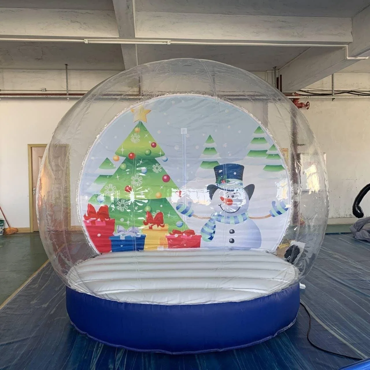 Free Pump Inflatable Christmas Snow Globe Photo Booth For Human Go Inside Clear Snow Globe Ball Christmas Yard