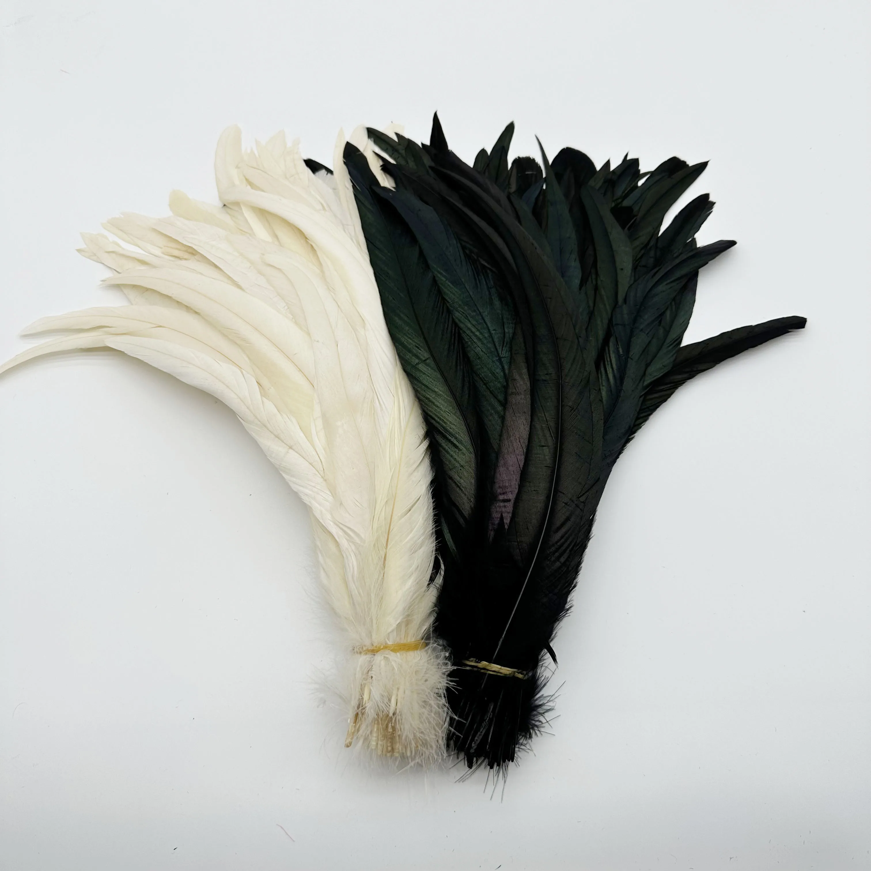 

Rooster tail feather Black white Colors DIY feather clothing jewelry accessories / wedding Party supplies performance necessary