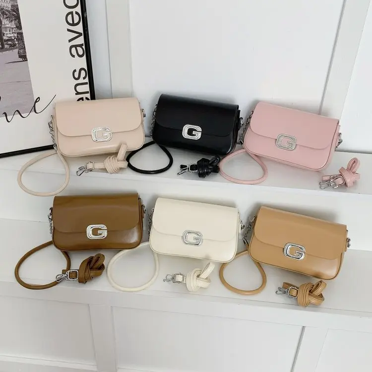Luxury Elegant Diaper Bags: Women's Designer Leather Shoulder Bag, Simple Vintage Fashionable Large Capacity Crossbody Tote