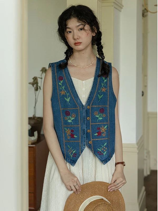 

Женский джинсовый жилет с художественной вышивкой, V-образный вырез, для повседневной носки, летний, модный бренд, синий, в этническом стиле