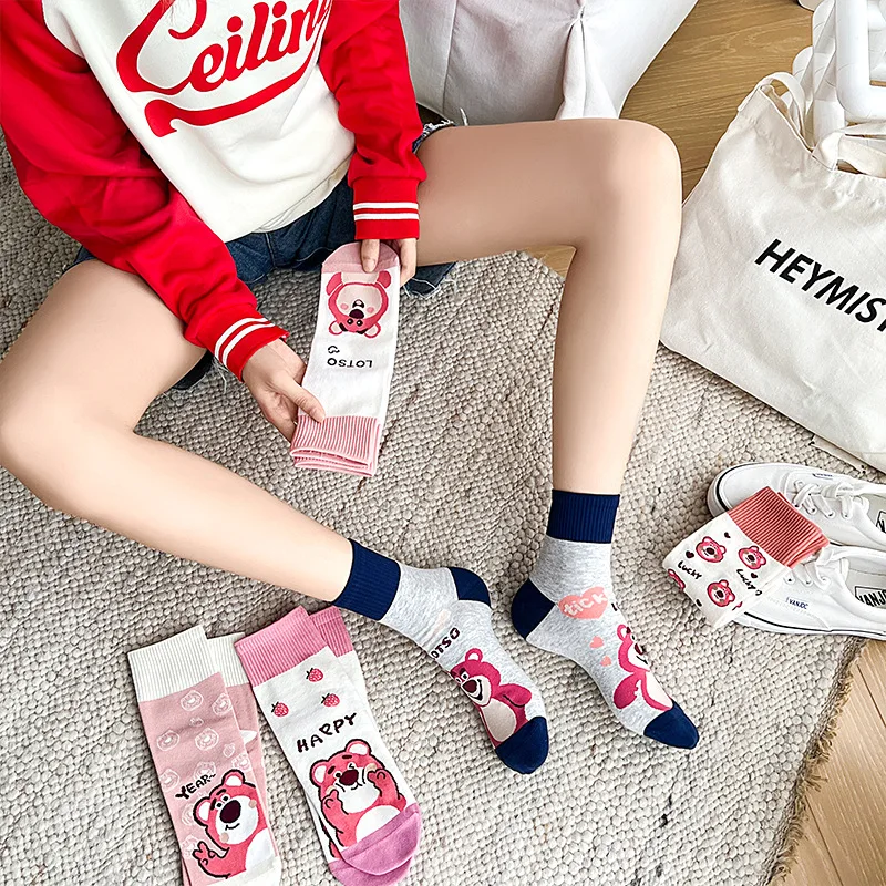 

5Pairs Women Socks Strawberry Bear Mid Calf Socks Casual Sports Outdoor Wear