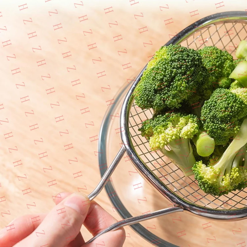 U+ Fine Mesh Stainless Steel Strainer with Ergonomic Long Handle 30x14x3cm （Minimum order 10 pieces）