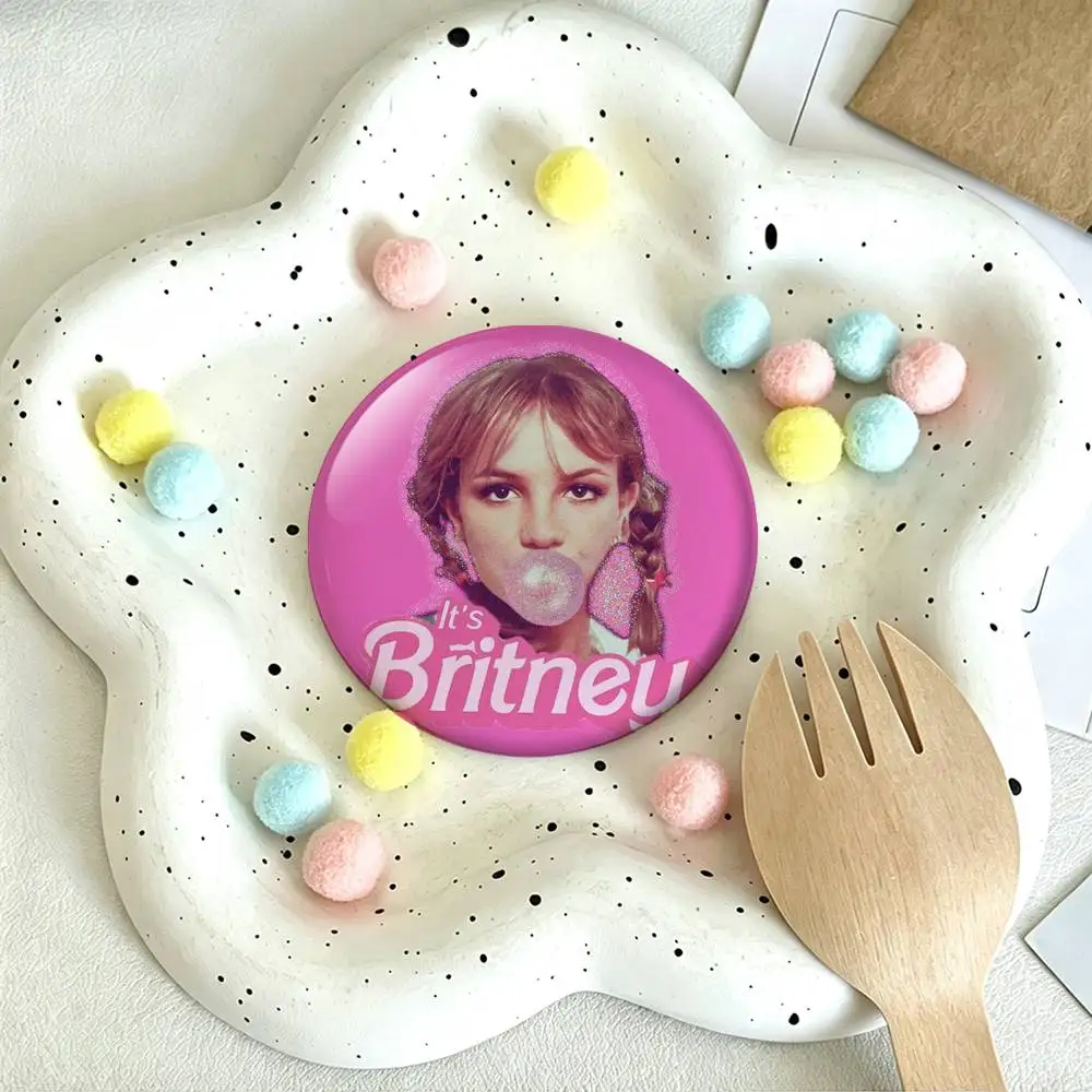 B-Britney S-Spears Badges 25 32 44 58 75 mm Round Fans Collect Friends Gifts Brooch Souvenir