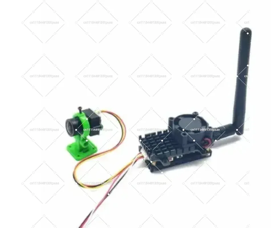 2W 48CH 5.8G FPV Video Transmitter With 1000TVL CMOS Camera FPV Audio Video Sender Accessories