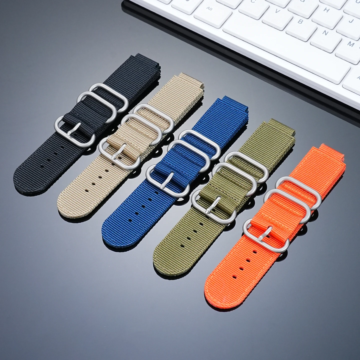 النايلون حزام الساعات ل كاسيو مربع صغير AE1000/1200/1300/ae1500 A158/A168 W218H F91W الرياضة تنفس قماش حزام ساعة اليد 18 مللي متر