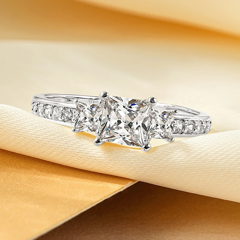 Rrjzz Three Stone Princess Cut CZ Simulated Diamond Rings 14k Gold Plated Engagement Ring for Women Anniversary Jewelry Gifts