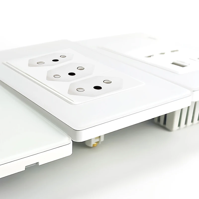 T&I 118 مآخذ التبديل الجدارية لوحة من الزجاج المقسى Type-C USB مقبس الحائط حزمة للبرازيل ، 3 عصابة الجدار التبديل