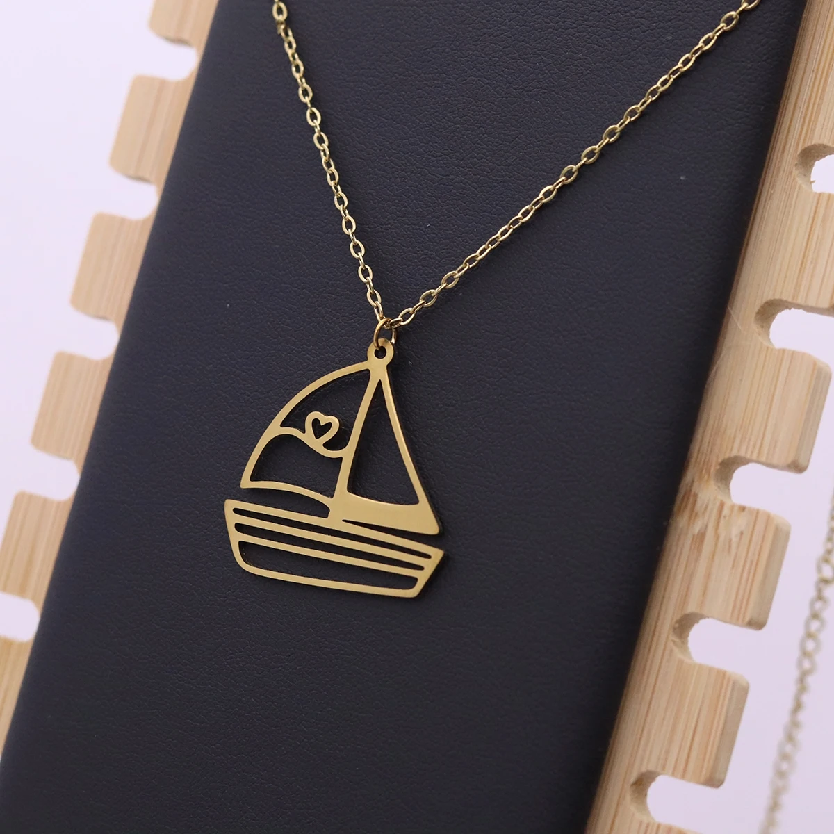 Romantic Heart Sail Boat Pendant Necklace Stainless Steel Gold Color Thin Link Chain Nautical Lover Anniversary Jewelry Present