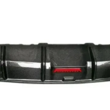 

Suitable for Audi Q8 Sports Edition, real carbon fiber with lamp rear lip and small surround factory direct sales