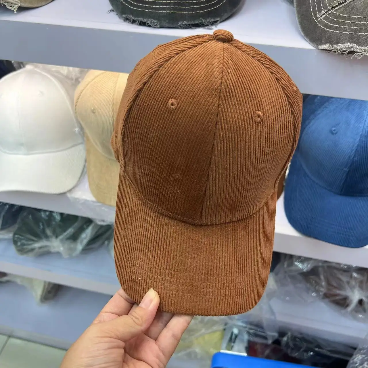 Neue Cord-Baseballkappe, warme Entenschnabelmütze für Herbst und Winter, mehrfarbige modische Sonnenschutz-Hip-Hop-Kappe für Herren und Damen – Detail 8