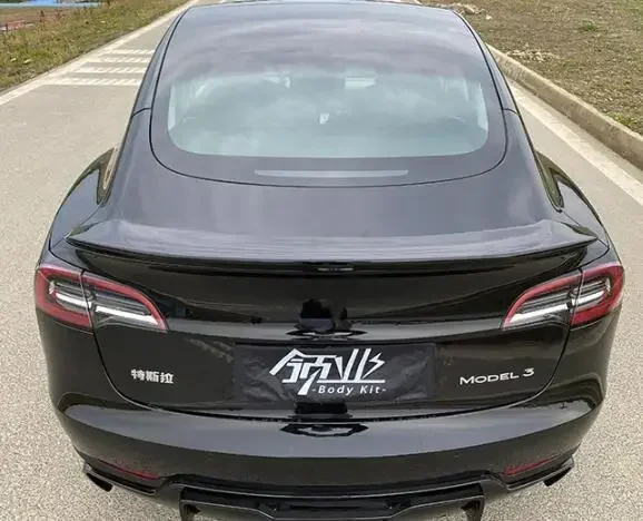 Baru! Body Kit untuk Tesla Model 3 2018-2023 ABS Gloss hitam bibir Bumper depan pemisah bibir Diffuser belakang rok samping Spoiler bagasi