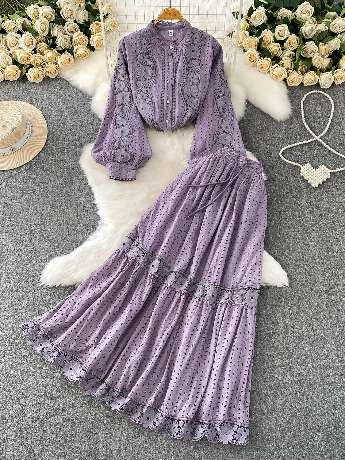 Conjunto de Duas Peças F Estilo Retrô: Csa de Botões Vazada com Renda e Saia Midi de Cintura Alta Modeladora - Moda...