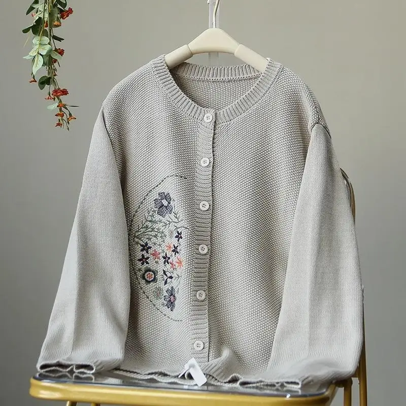 Autumn Long Sleeved Knitted Cardigan Women\'s Embroidered Round Neck Sweater Versatile Artistic Cotton Thread Jacket Casual Top