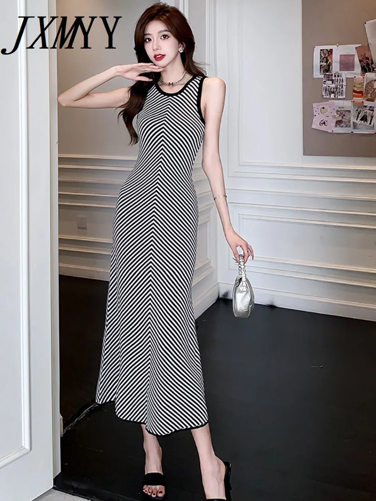 Women's Slim-Fit Sleeveless Knitted Dress High-End Stripe Contrast Color Stitching Bag Hip Slimming Summer Fashion Clothing 2024