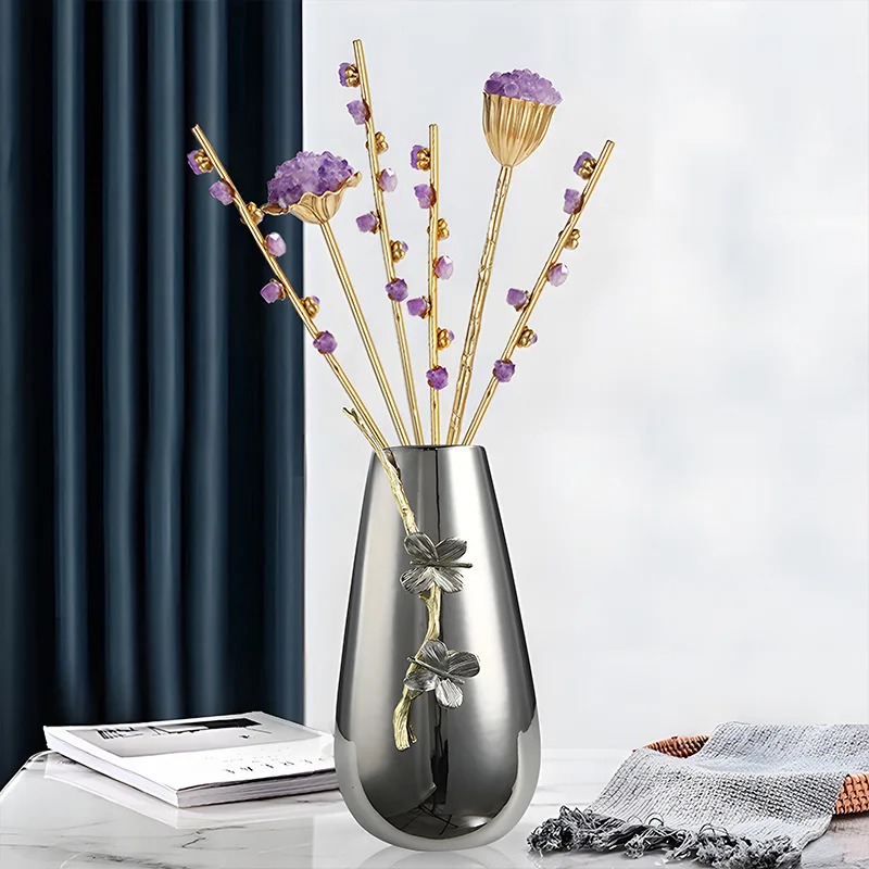 Art ceramic vase, high-end living room,tabletop dining ,entrance, high-value,creative flower arrangement, exquisite and high-end
