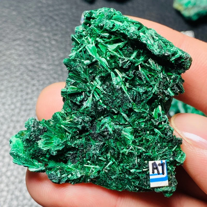 Natural green Zambian Congo needle-shaped crystal malachite mineral specimen energy stone healing home decoration