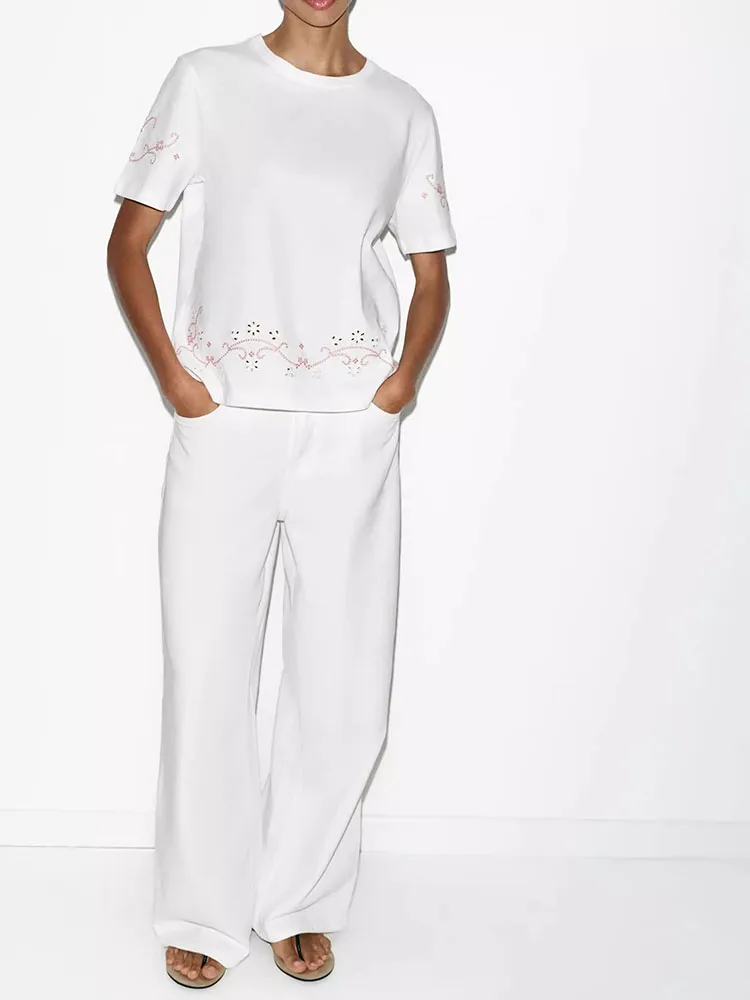 

Новая летняя женская футболка с мягким коротким рукавом и круглым вырезом, повседневная, с контрастной вышивкой, универсальная, удобная, для повседневной носки