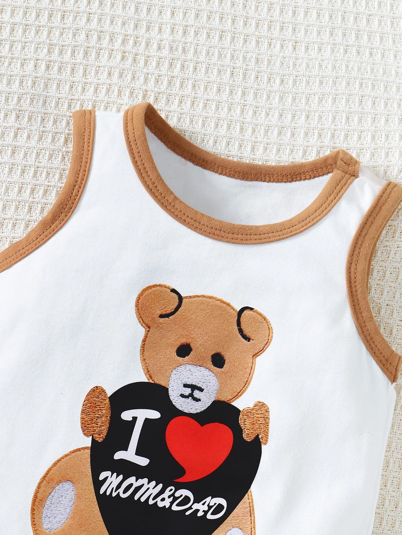 Toddler Girl Baby Cute Teddy Bear Vest+Shorts Two-Piece Set Suitable for Daily Casual Summer Set for Babies Aged 0-24 Months