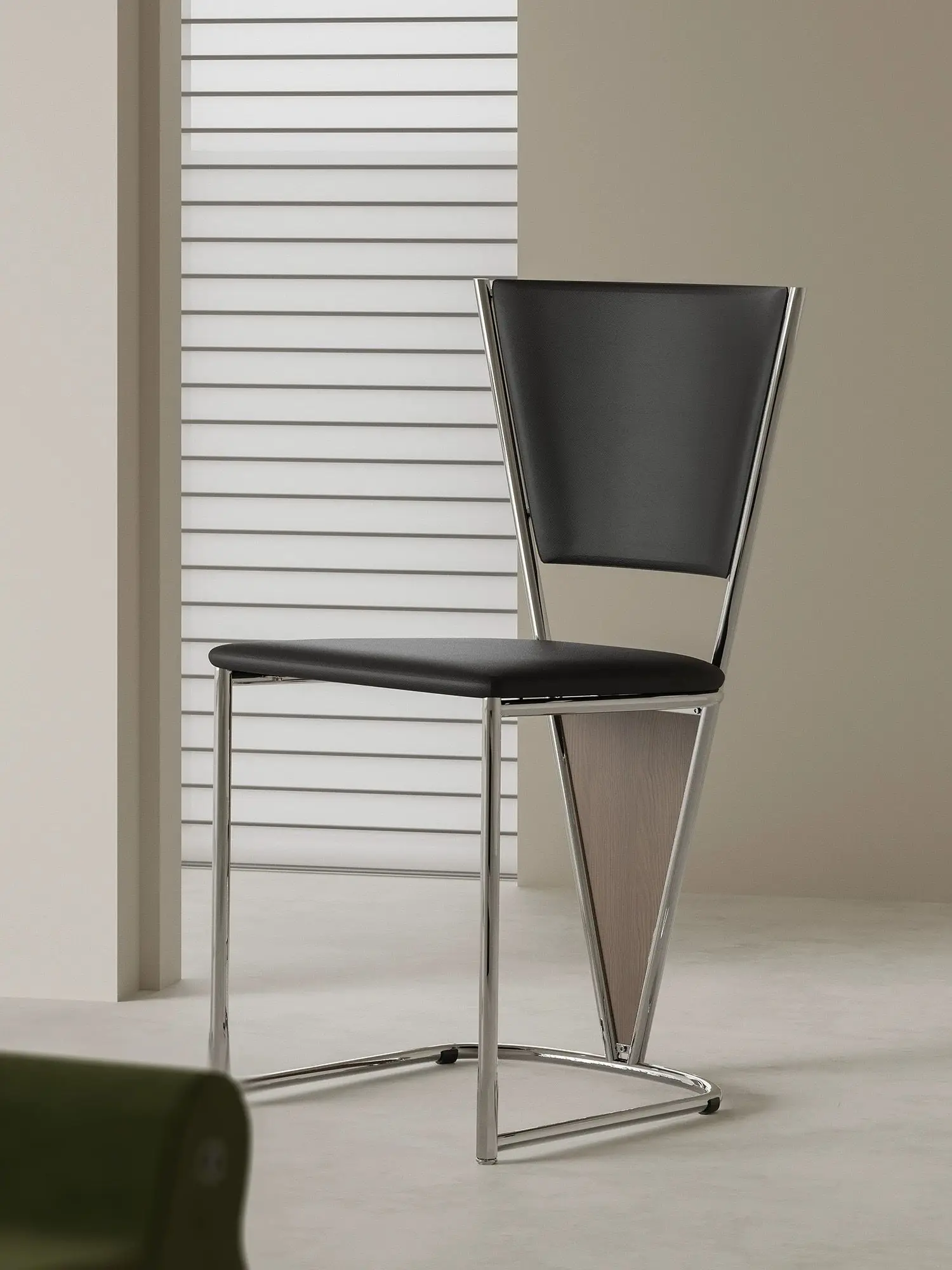Sedia da soggiorno triangolo schienale alto sedia da pranzo semplice caffetteria in metallo modello sala da pranzo tavolo e sedia personalizzato Ch