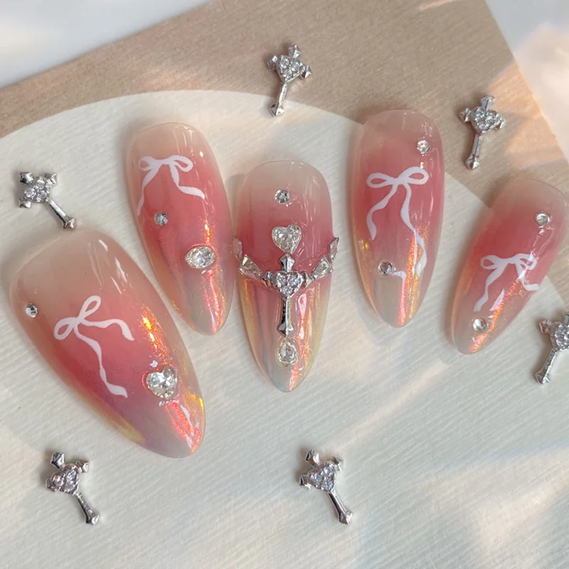 TSZS Japonês Y2K Moon Star Nail Charms Luxo 3D Metal Star com Strass DIY Decoração de Unhas