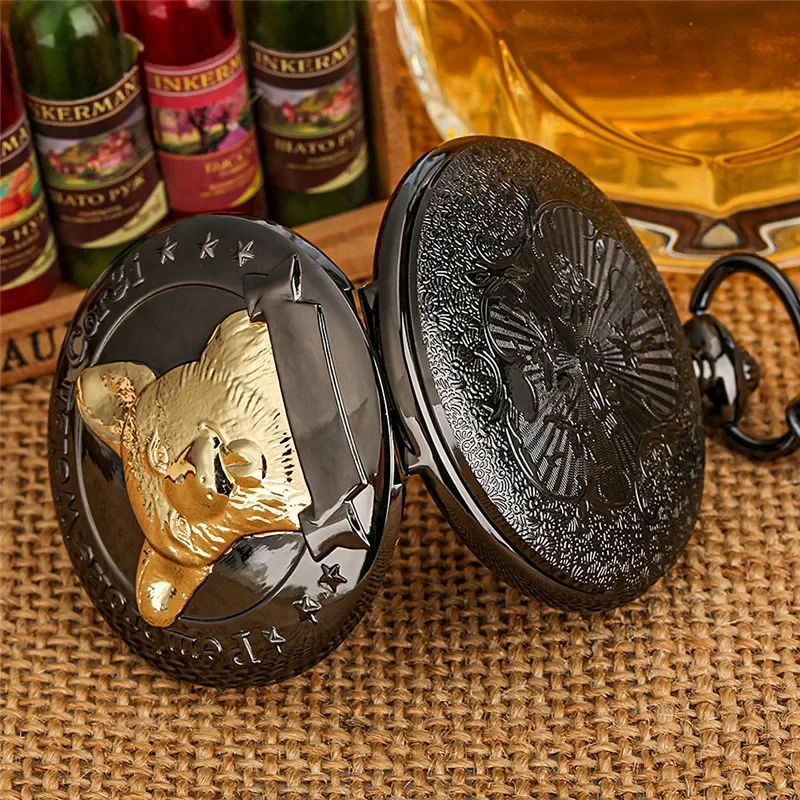 Golden Engraved Pembroke Welsh Corgi Pet Dog Cover Unisex Quartz Analog Pocket Watch Sweater Pendant Chain Retro Timepiece Gift