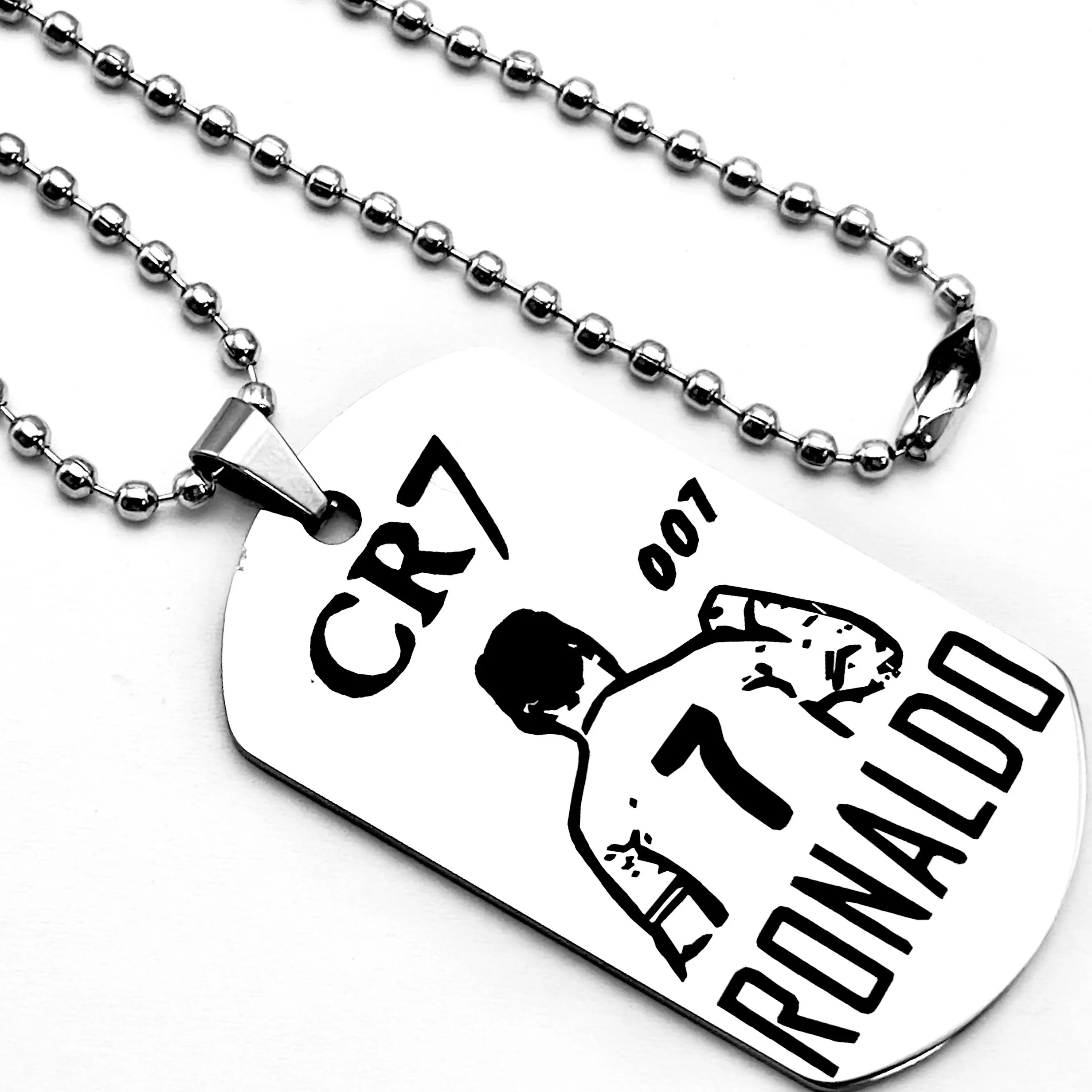 كريستيانو رونالدو، قلادة Cr7 من الفولاذ المقاوم للصدأ، هدية مثالية، مناسبة للآباء والأخوة والأخوات والزملاء