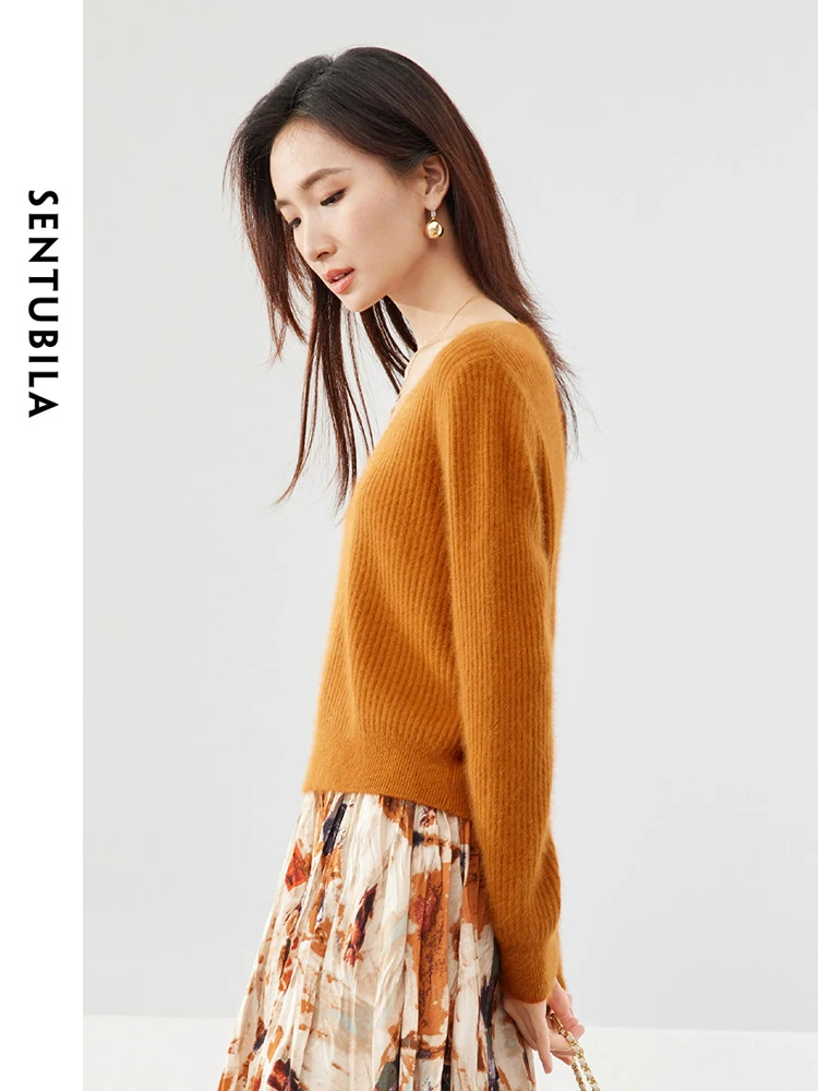 SENTUBILA Elegant Short Sweater Women Pullover Jersey 2024 Autumn Fashion V-neck Long Sleeve Knit Tops Female Knitwear W41E52863