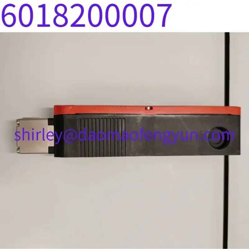 Brand New Original Door lock 6018200007 SLC-F-024-20/20-R4