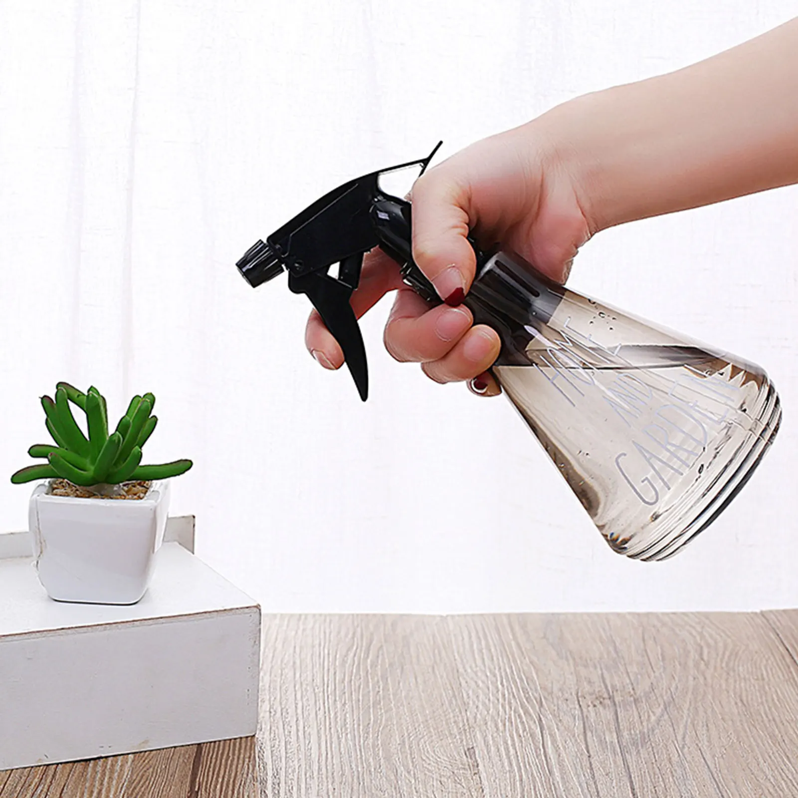 500ml Spray Bottle Garden Plant Flower-growing Watering Can Hand Home Sanitizer Alcohol Small Watering Bottle