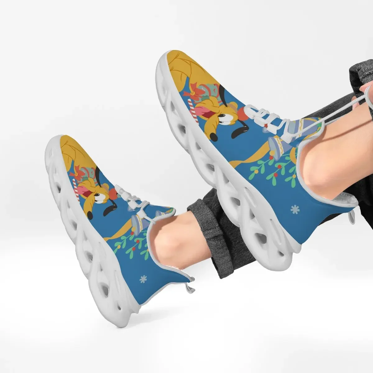 Повседневные кроссовки с принтом Goofy, белая повседневная обувь Disney для мальчиков и девочек, рождественская спортивная женская прогулочная обувь на флисовой подкладке