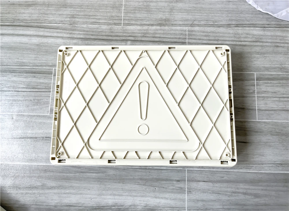 Cheap Price Promotion Hot Sale 22L Foldable Plastic Collapsible Plastic Moving Box Storage Box With Wooden Top