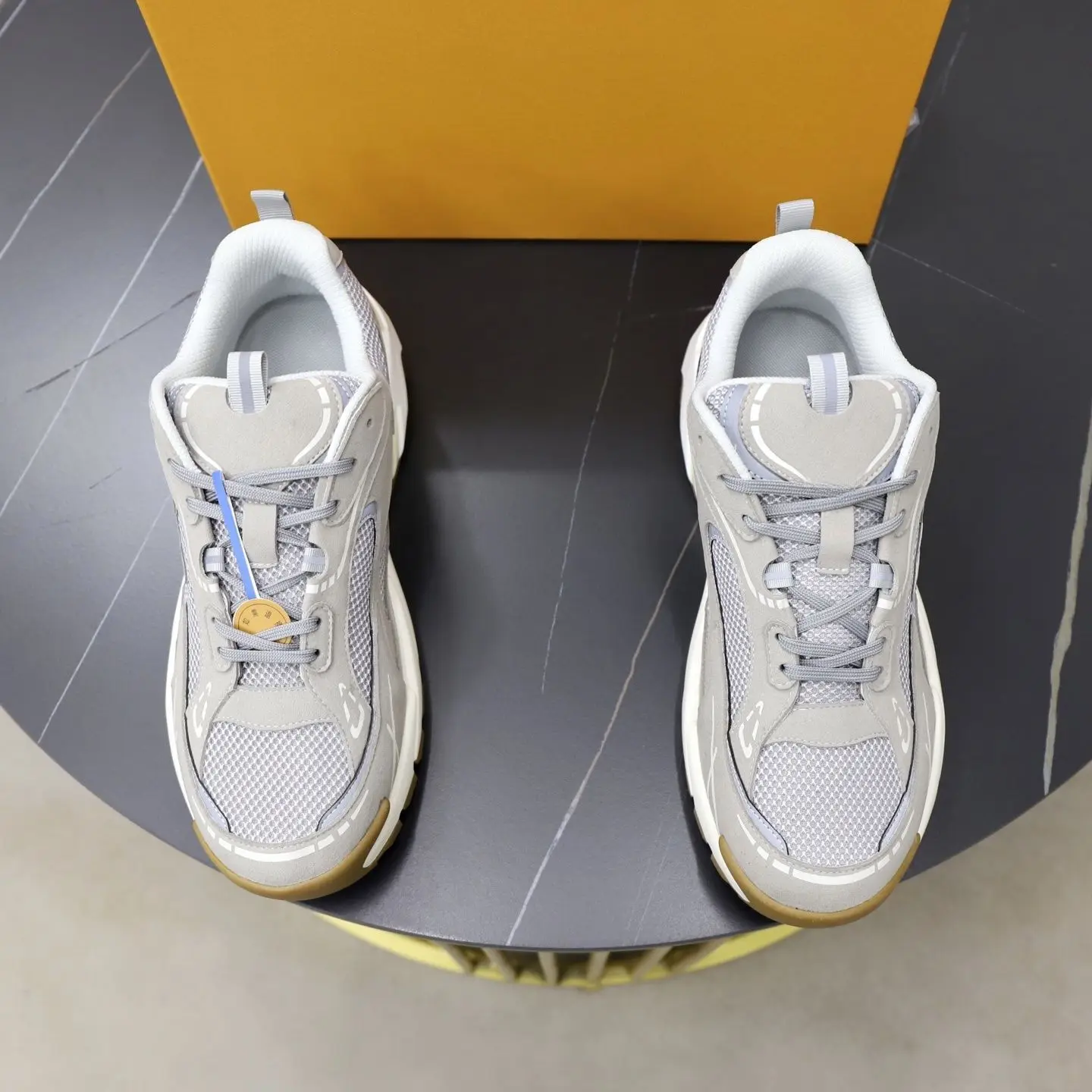 Soft Foot Feel Unisex Casual Skate Sneakers Breathable Canvas Upper Flat Non Slip Sole Lace Up Board Shoes Lightweight Fashion Street Footwear Men Women Daily Outdoor Walking