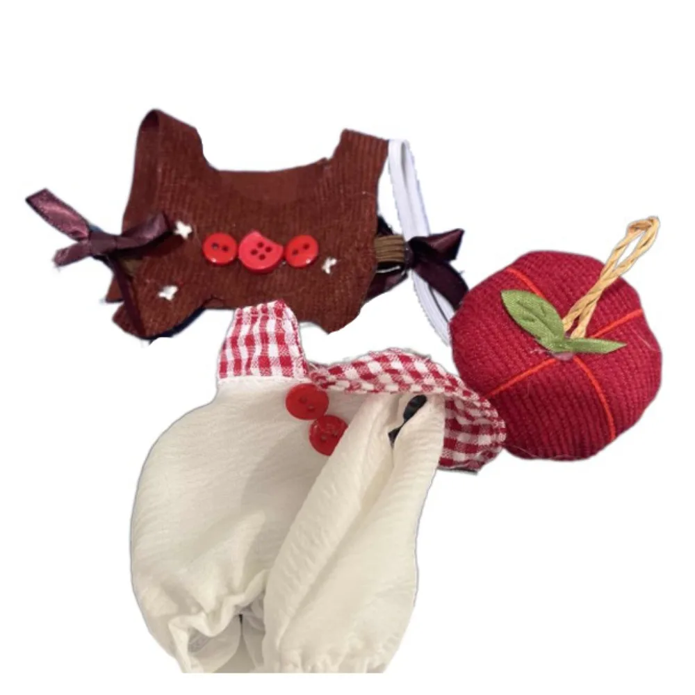 

Очаровательный комплект одежды для куклы 10 см: платье-ягодка и аксессуары