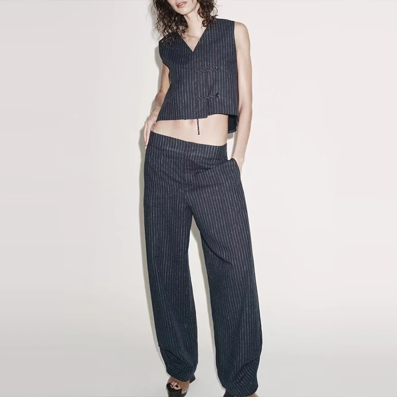 

2025 Summer New Women's Striped Vest And Pants Set Long Pants Polyester Fiber ort Sve V-ne Button Closure Faion Set