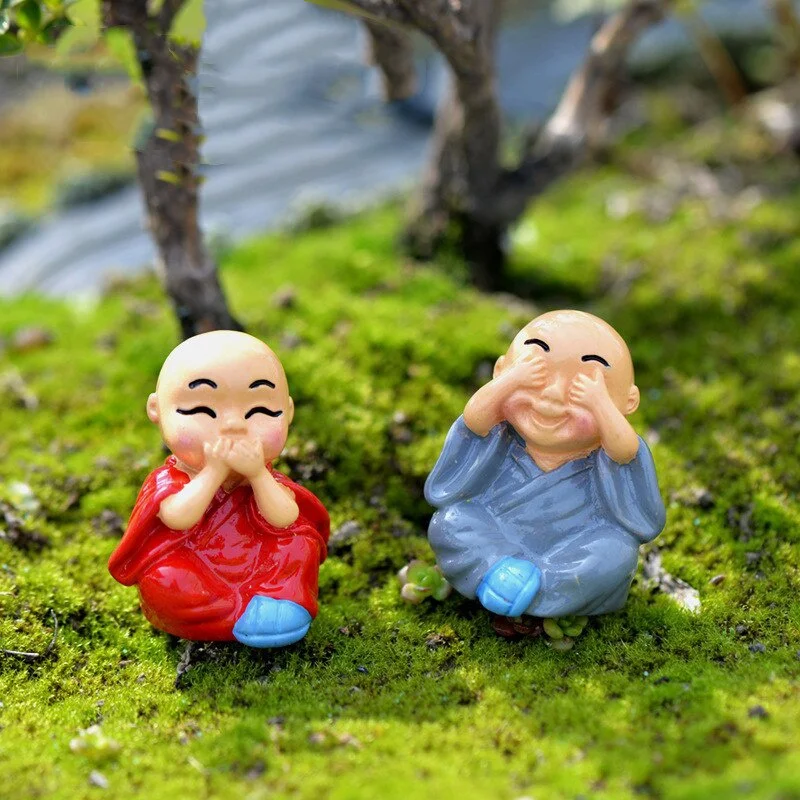 4 Pieces/set of Little Monk Resin Crafts Micro Landscape DIY Ornaments Flower Pot Garden Decoration Buddhist Monk Miniature