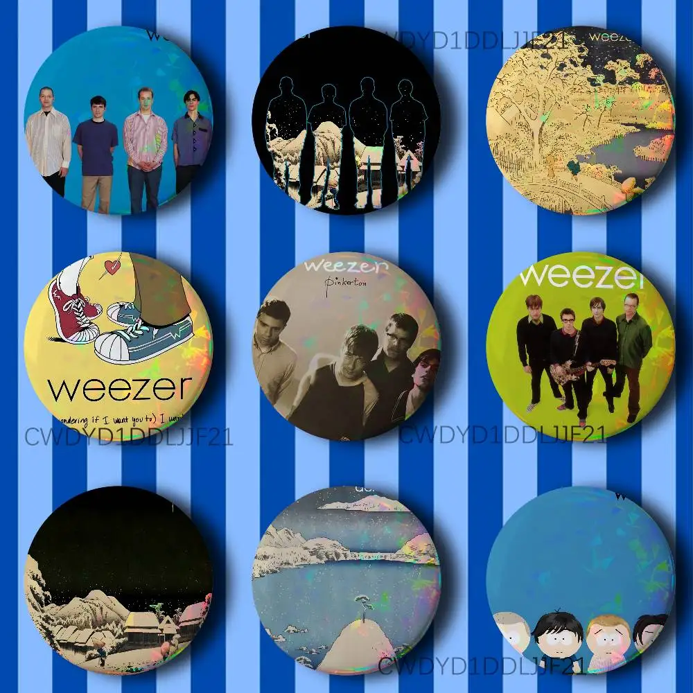 

W-Weezer Undone Vintage Anime Brooch Creative Badge for Hat Bag Decoration Fans Collect Gifts