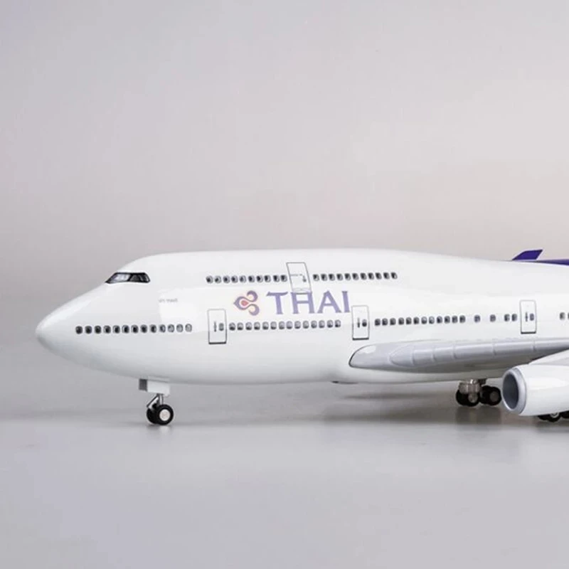 Scale Model Airplane for Thai Airways 747 Die-cast Resin Aircraft 47CM Model Aircraft with Lights and Wheels Plane Set (w