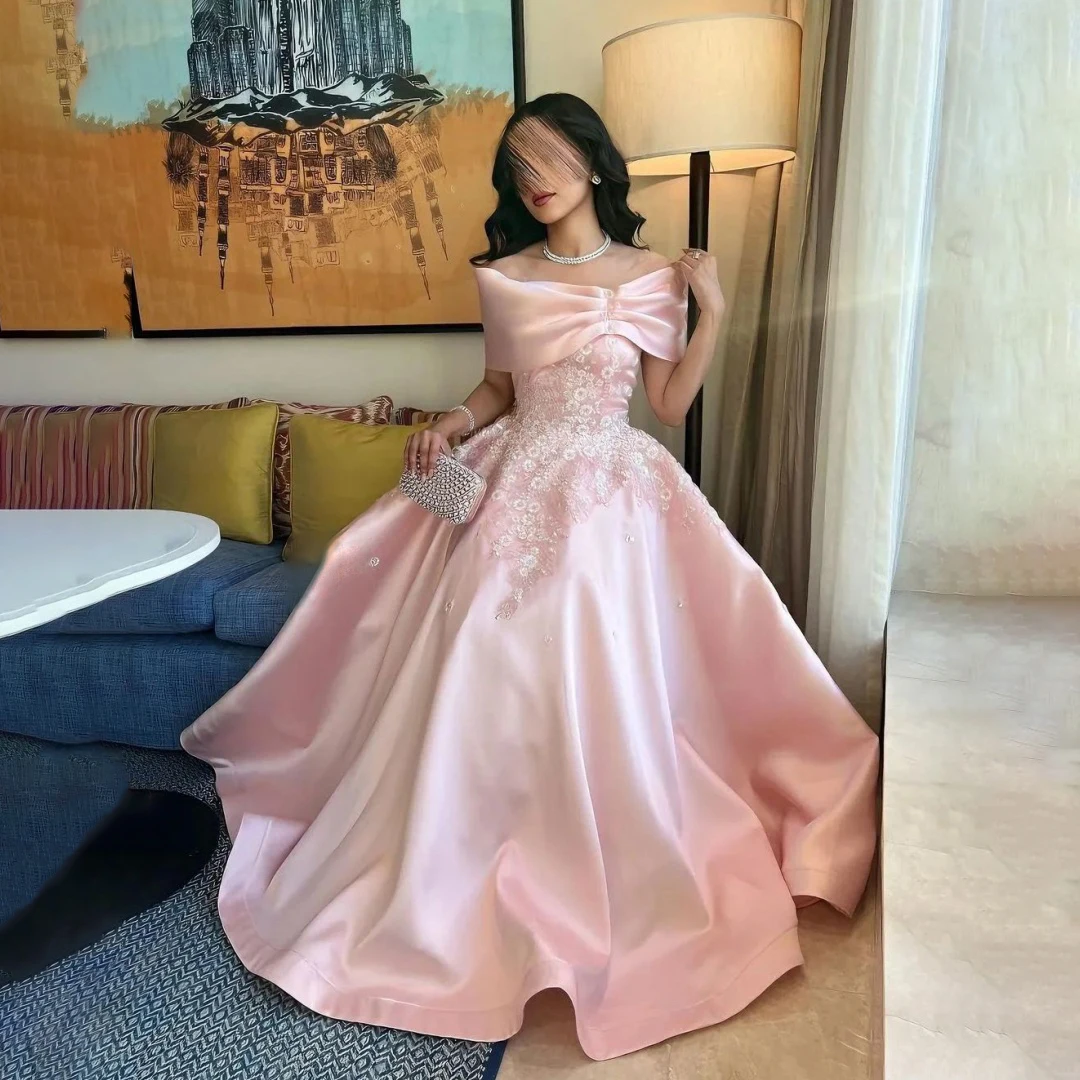 فساتين سهرة فاخرة من الساتان قبالة الكتف مطرز بالترتر على شكل حرف a فستان هوت كوتور أنيق أنيق بطول الأرض للحفلات