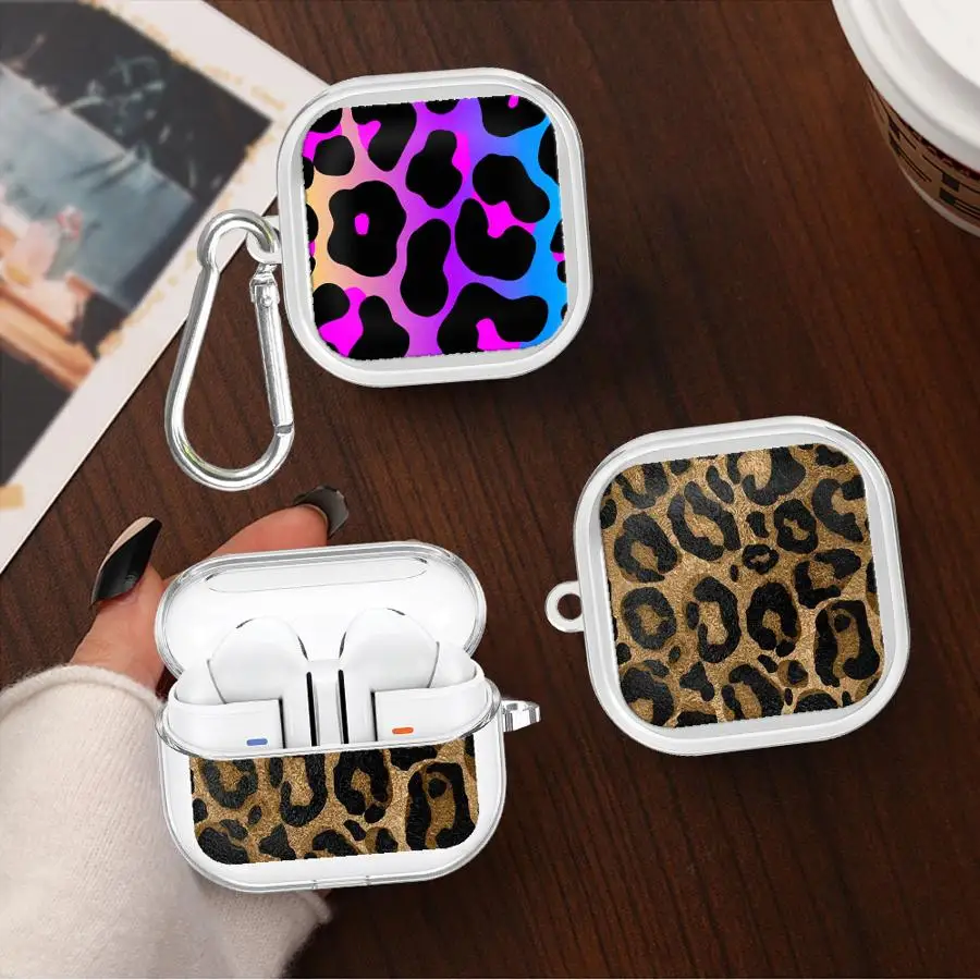 Case For Samsung Galaxy Buds 2 3Pro 3 FE 4 Pro Live 2Pro 4Pro Clear Earphone Cases Cover With Hook Leopard Pattern