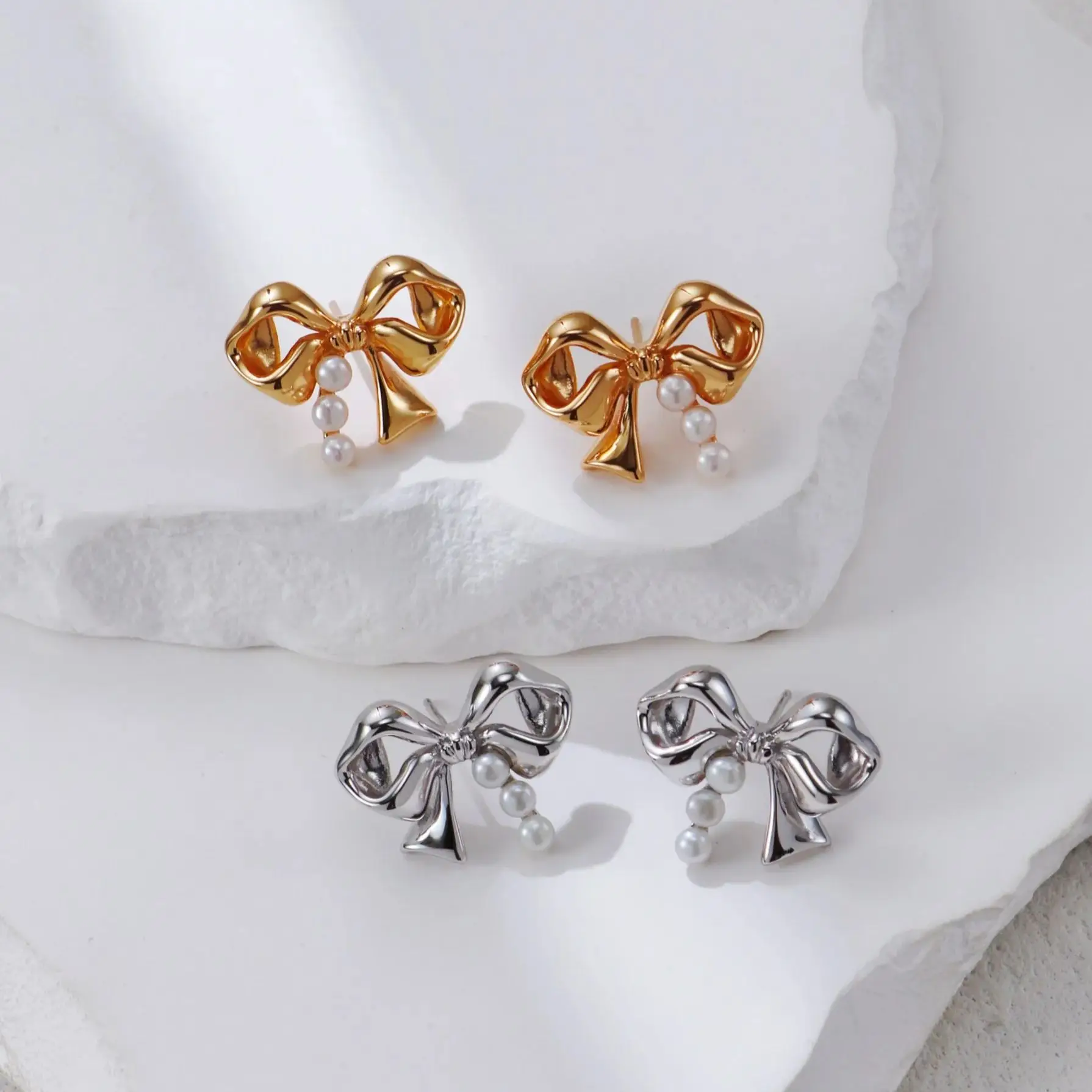 

925 Silver Dainty Pearl Earring Lovely Bowknot Natural Freshwater Button Pearls Fashion Pearl Jewelry Christmas Gifts for Women