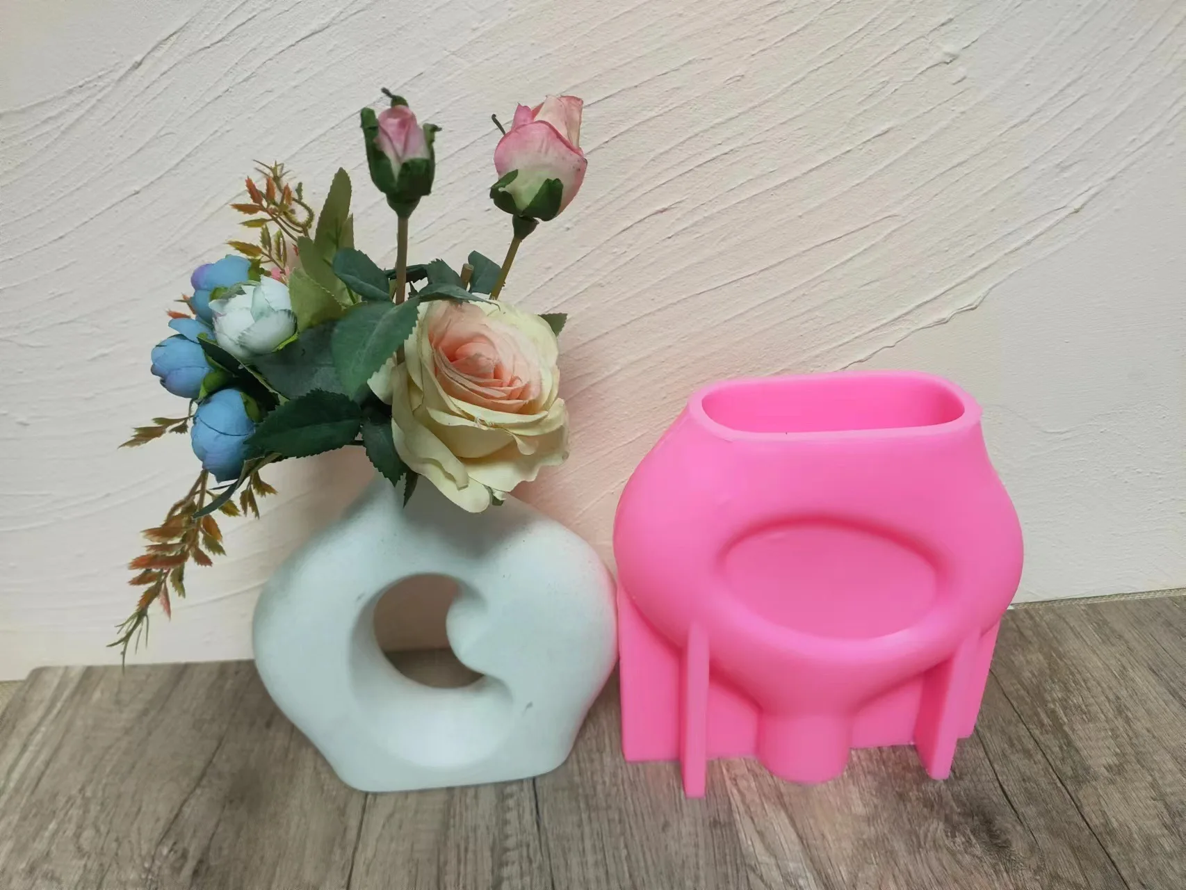 

Round Cement Vase Silicone Mold Ornaments MoldCreative Gypsum Vase DIY Epoxy Plaster Concrete Flower Pot Mould