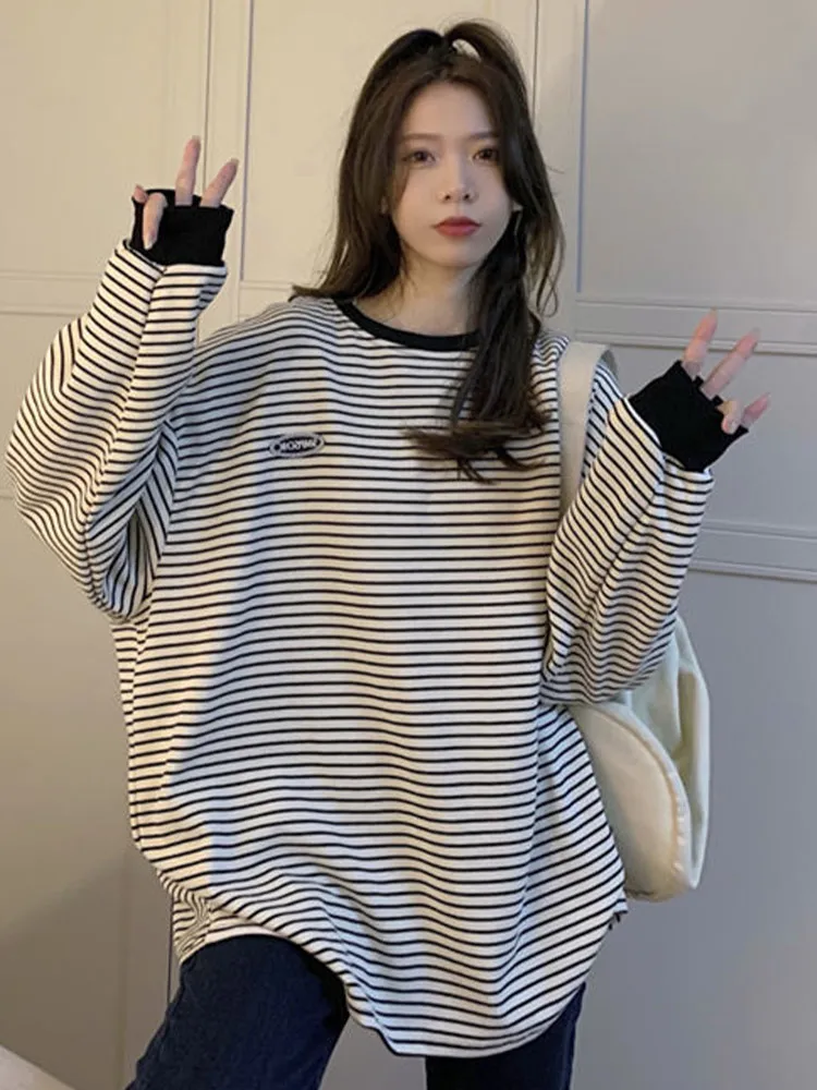 Women Oversize T-shirts Striped Shirts Retro Long Sleeve Tops Tees Students Couple Preppy Style Females Tops Tees